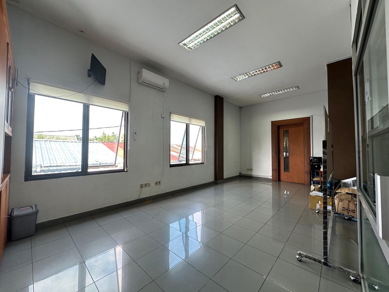 Ruang Usaha Dekat RSA UGM, Trihanggo Gamping Sleman