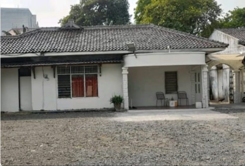 Dijual Rumah Lokasi Strategis Cocok Untuk Tempat Usaha Di Pasar Minggu, Jakarta Selatan