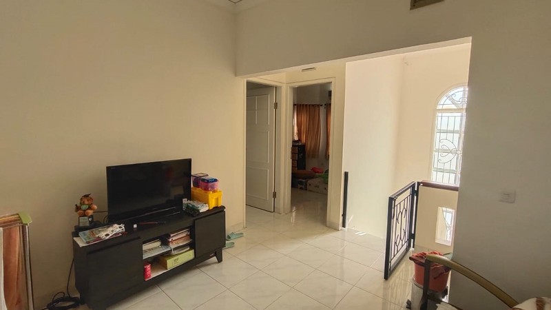 RUMAH PUSPITA LOKA BSD CITY, KAMAR UTAMA BESAR