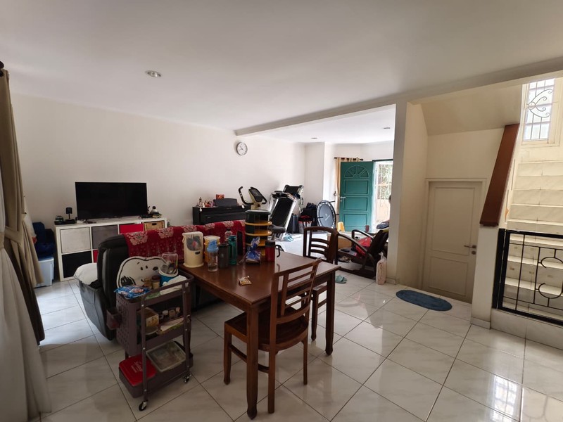 RUMAH PUSPITA LOKA BSD CITY, KAMAR UTAMA BESAR