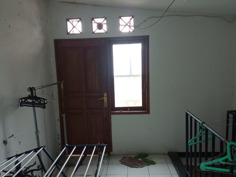 Rumah Bagus, Rapih dan Apik, siap huni di Bintaro - Jaksel