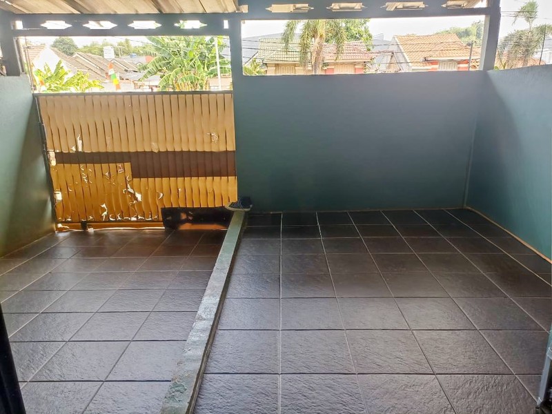 RUMAH STRATEGIS DIBAWAH 1 M. DEKAT DENGAN STASIUN KRL SUDIMARA