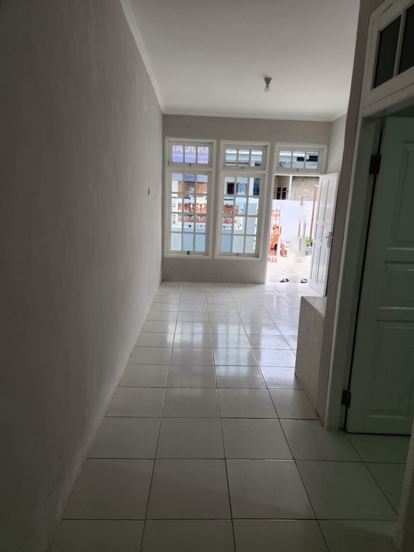 Rumah 2 Lantai Siap Huni dengan Hunian Nyaman dan Asri @Pamulang.
