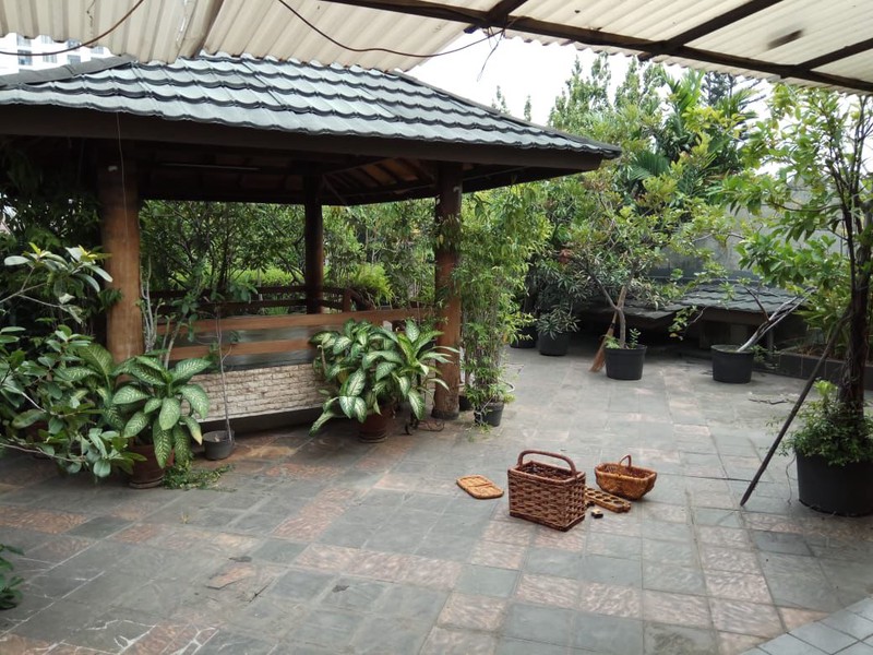 Rumah Asri di Area Tebet, Jakarta Selatan