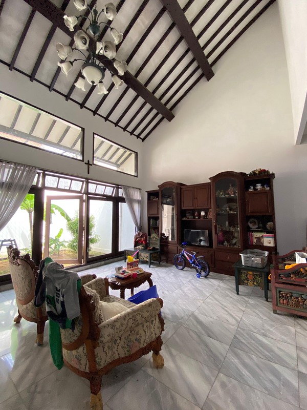 Rumah Murah Terawat di Bukit Cinere Indah 