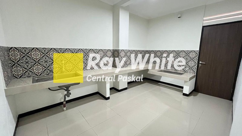 Rumah Minimalis Bersih dan Nyaman Siap Huni di Ciwaruga Bandung