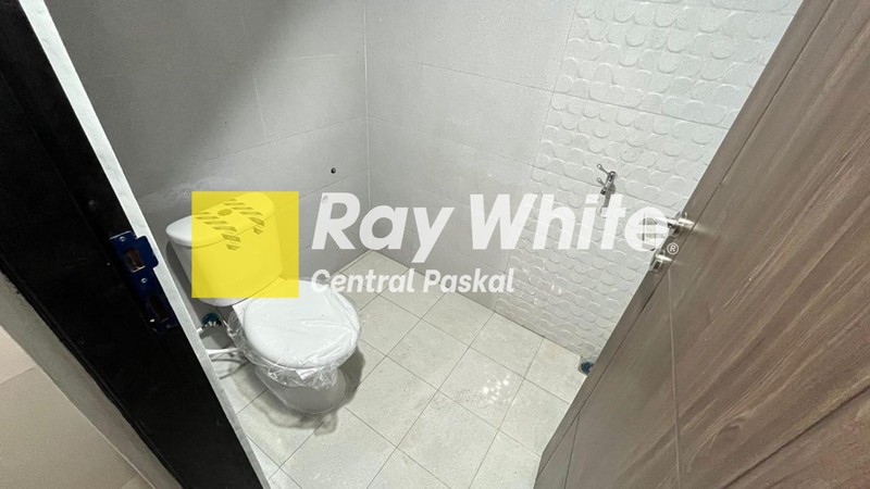 Rumah Minimalis Bersih dan Nyaman Siap Huni di Ciwaruga Bandung