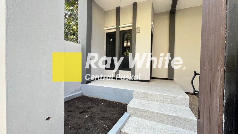 Rumah Minimalis Bersih dan Nyaman Siap Huni di Ciwaruga Bandung