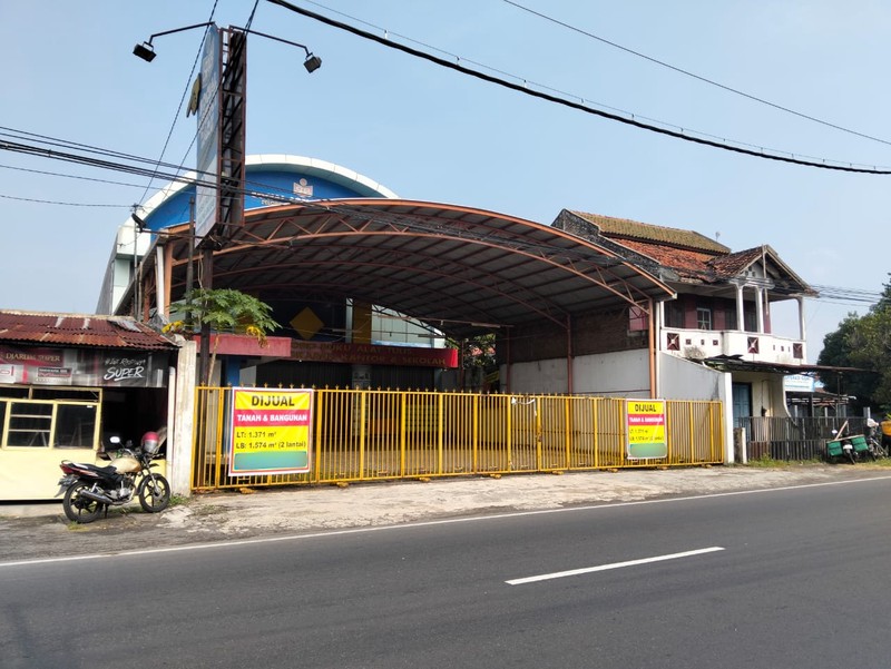 Ruang Usaha 1371 Meter Persegi Lokasi Strategis Dijalan Parangtritis Km 10 Timbulharjo, Sewon, Bantul