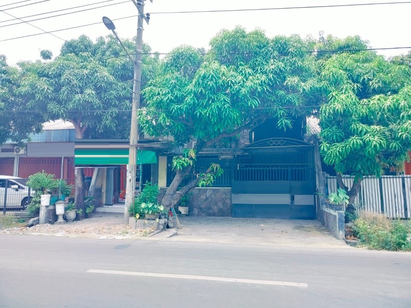 Rumah Dijual Raya Wisma Lakarsantri Surabaya Barat 