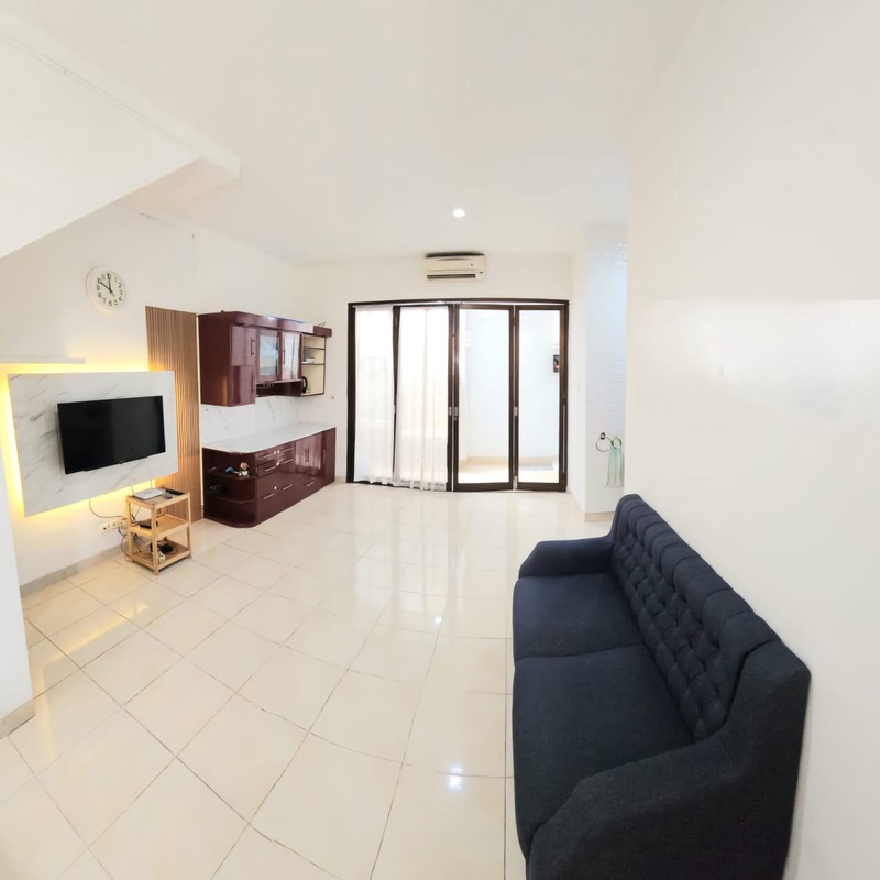 Dijual Rumah 2 Lantai Semi Furnished KT 3+1 KM 2+1 SHM Siap Huni Surat SHM @Bintaro Sektor 9