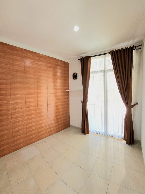 Dijual Rumah 2 Lantai Semi Furnished KT 3+1 KM 2+1 SHM Siap Huni Surat SHM @Bintaro Sektor 9