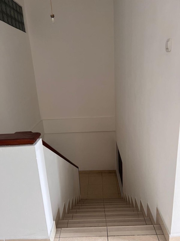 Rumah KT 3+1 KM 6 Surat SHM, Pulo Gadung Jakarta Timur