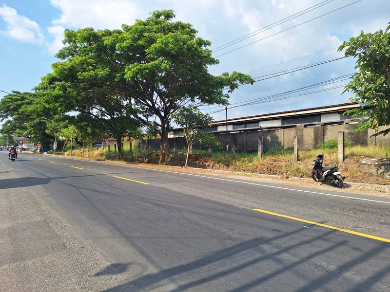 Tanah Dan Bangunan Cocok Untuk Gudang Dijalan Diponegoro, Klaten Utara