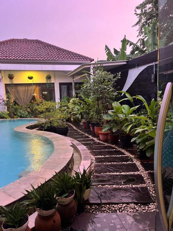 Rumah Asri 2 Muka @ Jl. Pendidikan 1, Duren Sawit, Jakarta Timur