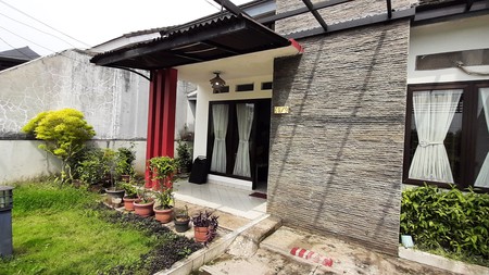 Rumah Siap Huni di Bawah 1 M di Sawangan Village
