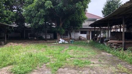 Tanah di Lebak Bulus, Pinggir Jalan Raya, Lokasi Strategis