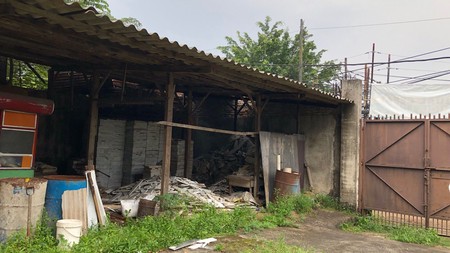Tanah di Lebak Bulus, Pinggir Jalan Raya, Lokasi Strategis