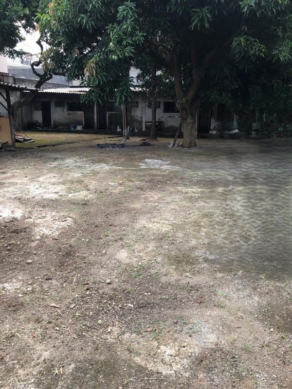 Tanah di Lebak Bulus, Pinggir Jalan Raya, Lokasi Strategis
