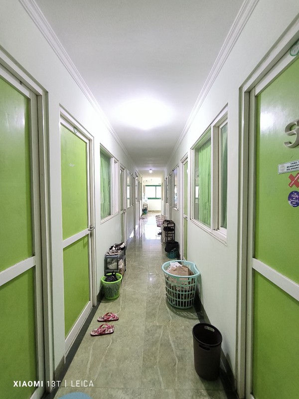 Dijual Rumah Kos Kostan Waterfront Citraland Surabaya - 54 Kamar Tidur Full Furnished Plus Elektronik - Parkiran Mobil Luas Dekat Universitas Ciputra, Hokky Buah, Ciputra Hospital, Boulevard Commercia