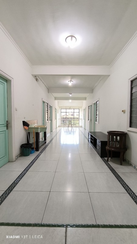 Dijual Rumah Kos Kostan Waterfront Citraland Surabaya - 54 Kamar Tidur Full Furnished Plus Elektronik - Parkiran Mobil Luas Dekat Universitas Ciputra, Hokky Buah, Ciputra Hospital, Boulevard Commercia