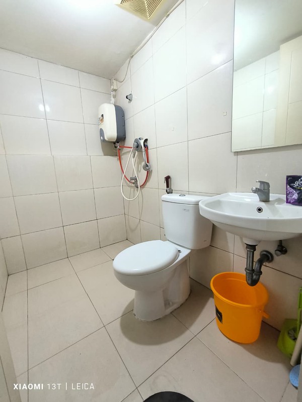Dijual Apartemen Orchard Mansion Tipe 2 Bedroom Full Furnished Plus Elektronik - Lantai 1 ( Lantai Bawah ) - View Kota - Akses Pakuwon Mall