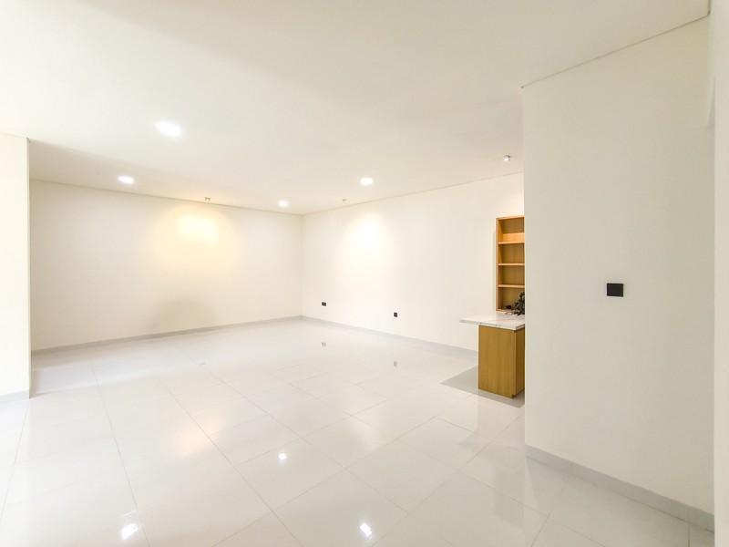 Rumah Posisi Hook siap huni di The Eminent BSD City