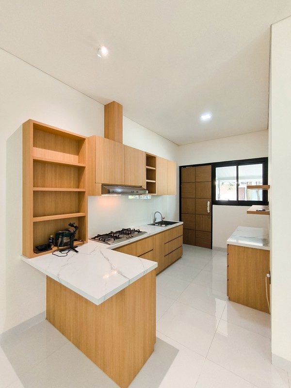 Rumah Posisi Hook siap huni di The Eminent BSD City