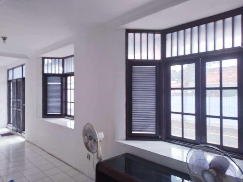 DiJual Rumah Siap Huni dan Lokasi Strategis @Villa Bintaro Asri, Ciputat