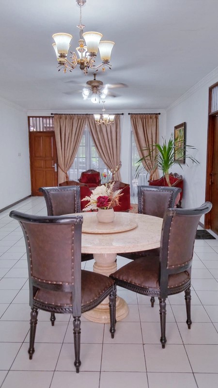 DiJual Rumah Siap Huni dan Lokasi Strategis @Villa Bintaro Asri, Ciputat
