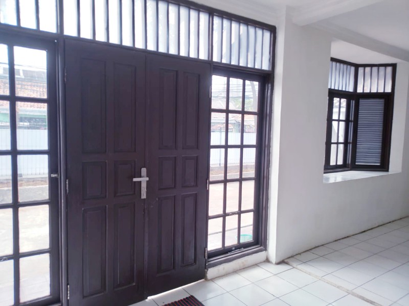 DiJual Rumah Siap Huni dan Lokasi Strategis @Villa Bintaro Asri, Ciputat