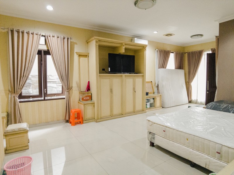 Hunian Rumah Mewah Dalam Perum Nandan, Sariharjo, Ngaglik, Sleman