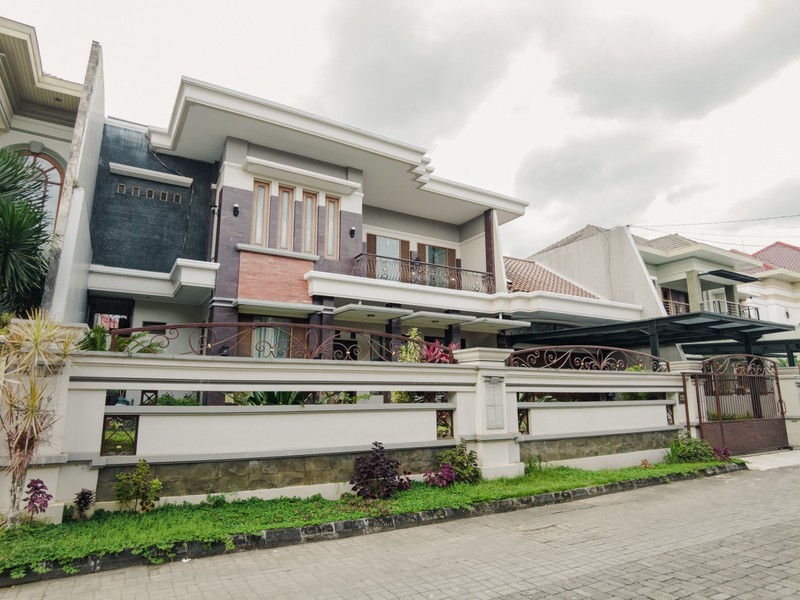 Hunian Rumah Mewah Dalam Perum Nandan, Sariharjo, Ngaglik, Sleman