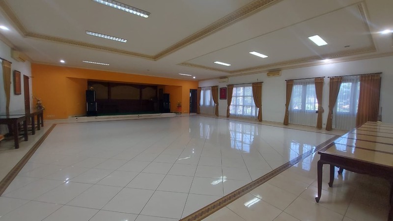 High-Potential Commercial Property in Kertajaya Indah - Now at a Lower Price!