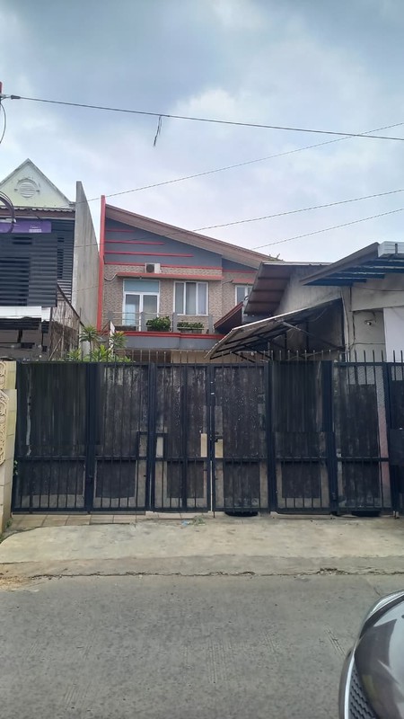 Rumah untuk usaha, area bisnis dan  dekat CBD Bintaro sektor 7....