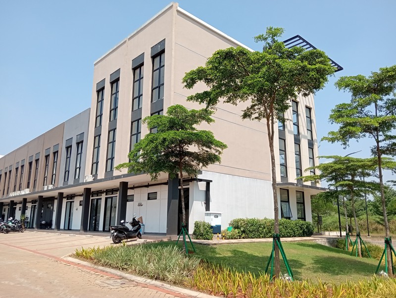 Ruko Gandeng, Cimanggis Golf Estate, Cocok Untuk Semua Usaha, Nego