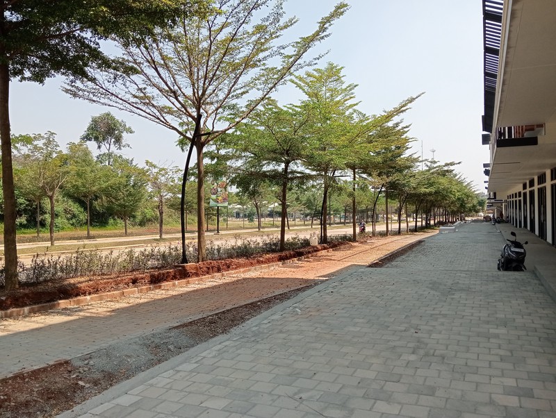 Ruko Gandeng, Cimanggis Golf Estate, Cocok Untuk Semua Usaha, Nego