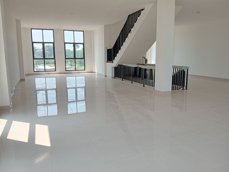 Ruko Gandeng, Cimanggis Golf Estate, Cocok Untuk Semua Usaha, Nego