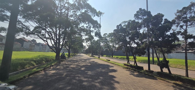 Kavling  dijalan utama cluster Villa Gunung Lestari, dekat dg st KA Sudimara Bintaro...