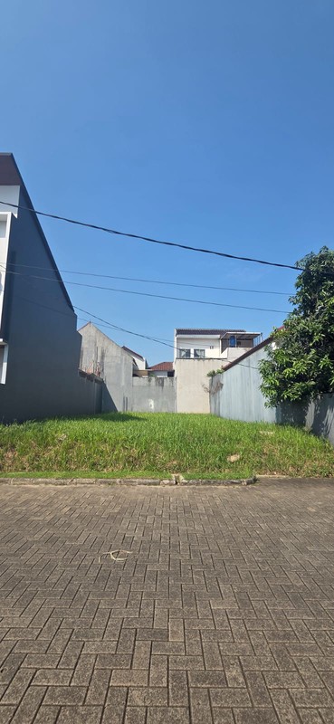 Kavling  dijalan utama cluster Villa Gunung Lestari, dekat dg st KA Sudimara Bintaro...