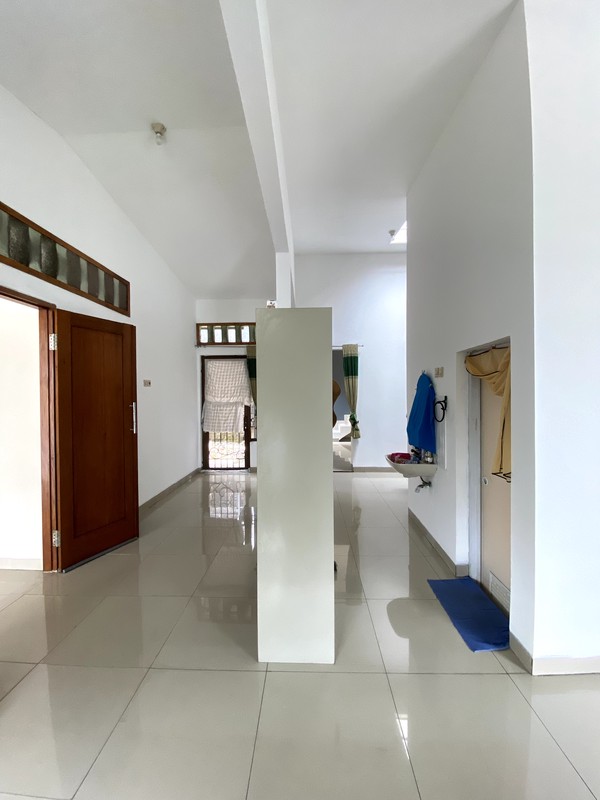 [DIJUAL] Rumah 2 Lantai di Taman Meruya Ilir - Lokasi Strategis & Nyaman di Jakarta Barat