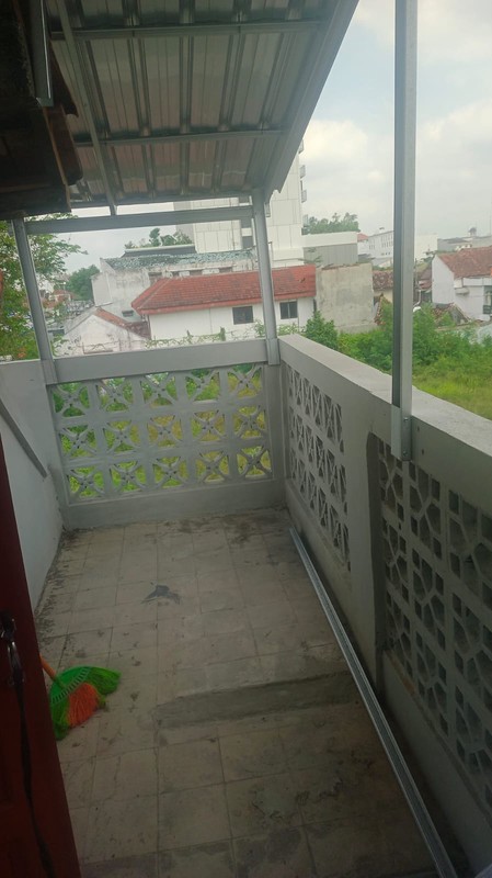 Disewakan Ruko 2 Lantai Lokasi Komersial di Jalan Sultan Agung Yogyakarta 