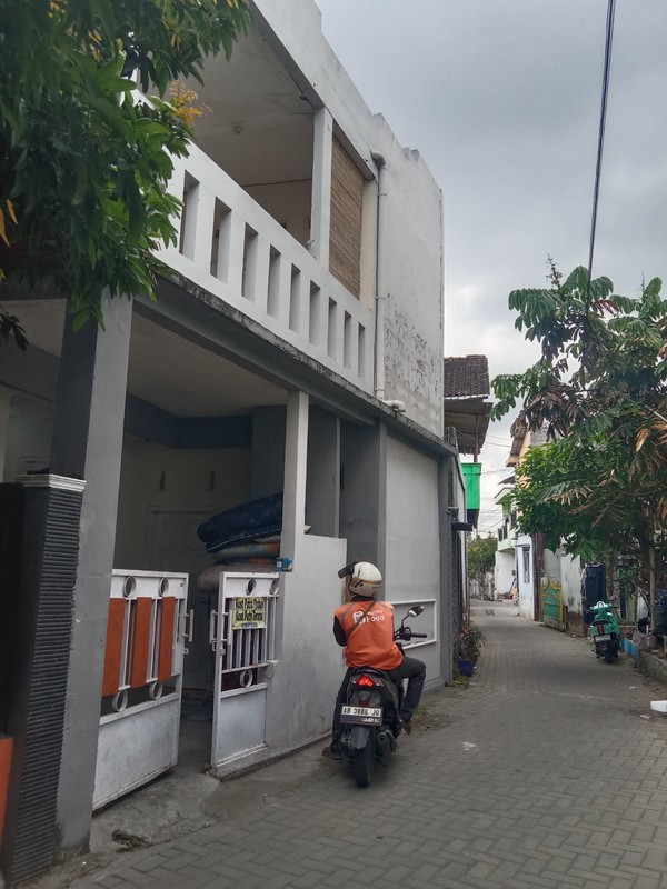 Kost Aktif 2 Lantai Lokasi Strategis Cocok Untuk Investasi di Tamanan Banguntapan Bantul
