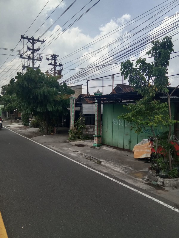 Ruang Usaha Lokasi Strategis di Jalan Ring Road Selatan, Banguntapan Bantul 