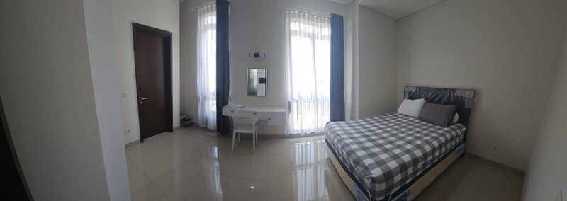 Rumah lebar 7 di Mozia cluster Avezza ,BSD City dekat AEON Mall