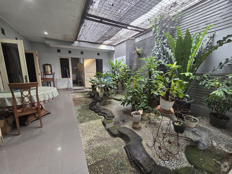 Rumah Hoek Puspita Loka BSD City, dekat AL-AZHAR