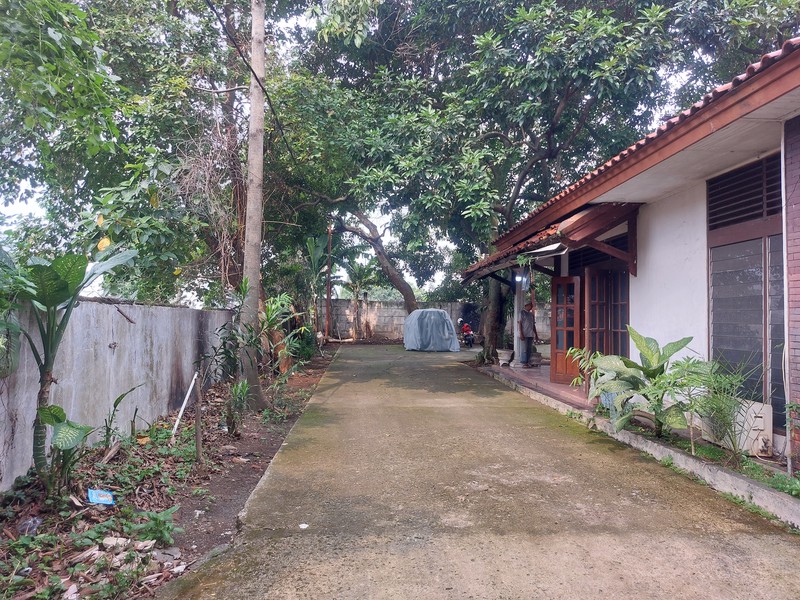 Tanah Strategis Di Jalan Raya Bogor