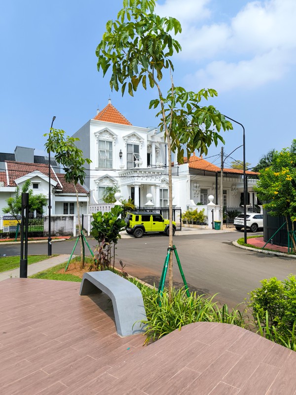 Rumah Modern 2 lantai brand new di Cluster Plumeria, Bintaro Jaya