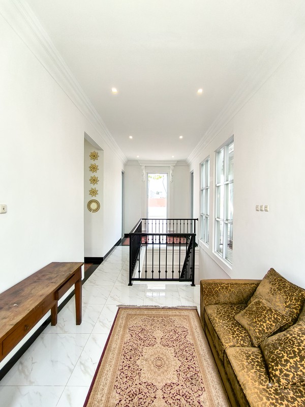 Rumah Modern 2 lantai brand new di Cluster Plumeria, Bintaro Jaya