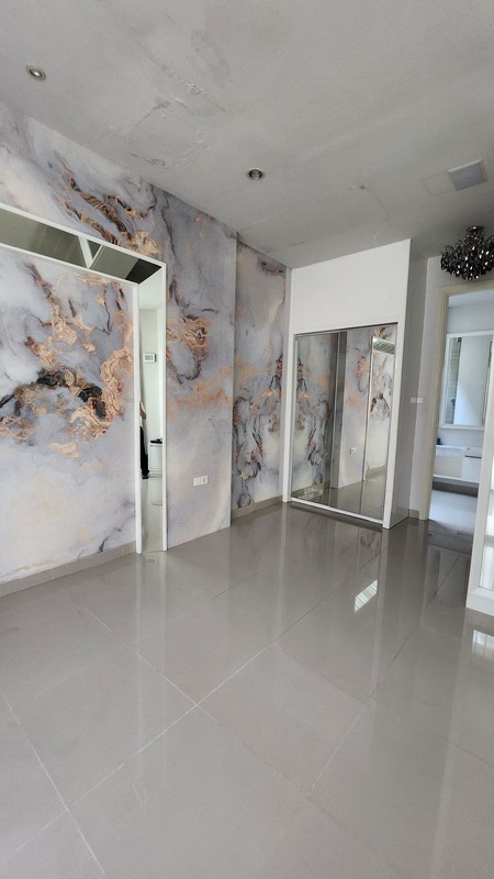 Dijual rumah SEMI FURNISHED modern
